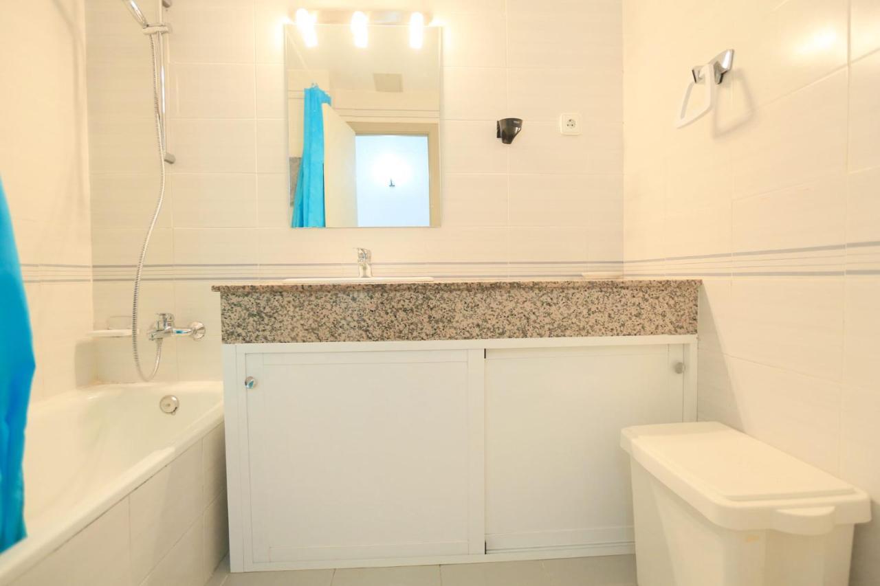 Golf A Bjos 9 Only Families Apartment Cambrils Exterior photo