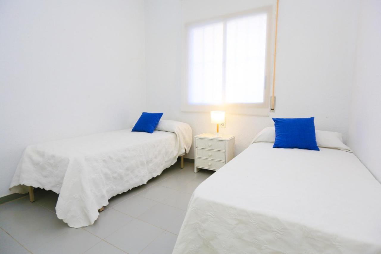 Golf A Bjos 9 Only Families Apartment Cambrils Exterior photo